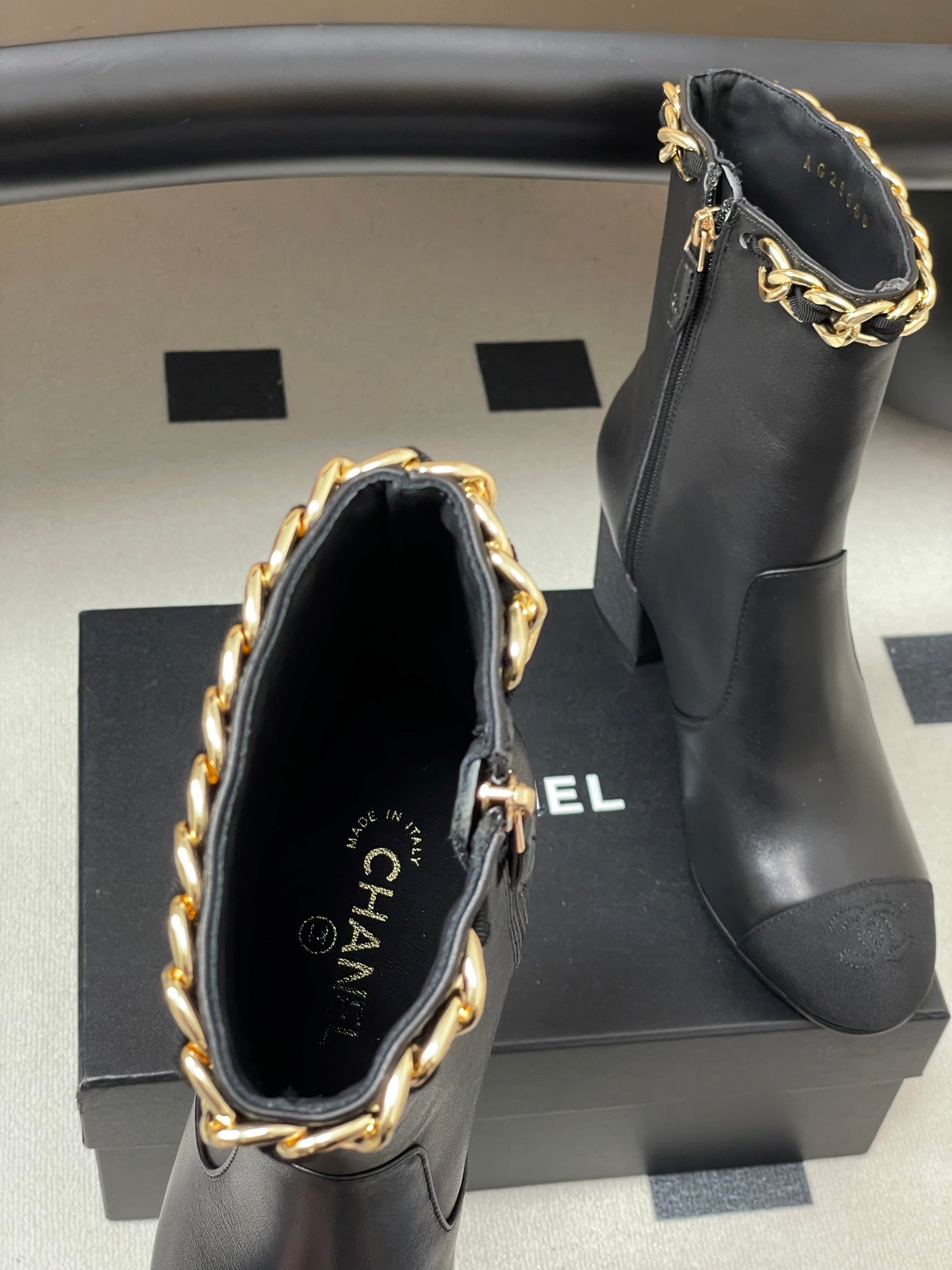 CC 25B Chain Short Boot 70mm Black Denim Cowhide 423149