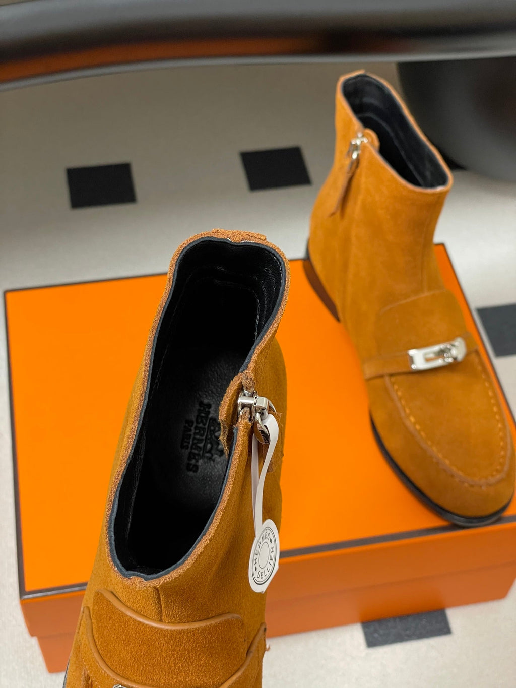 HM Short Boots 25mm Kelly Buckle Rich Burnt Orange Suede