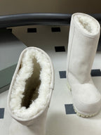 Balenciaga High Snow Boots White Suede 535032