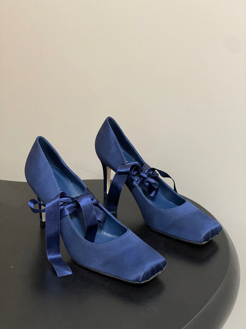 CC 26 Pump Blue Satin Silk 593134