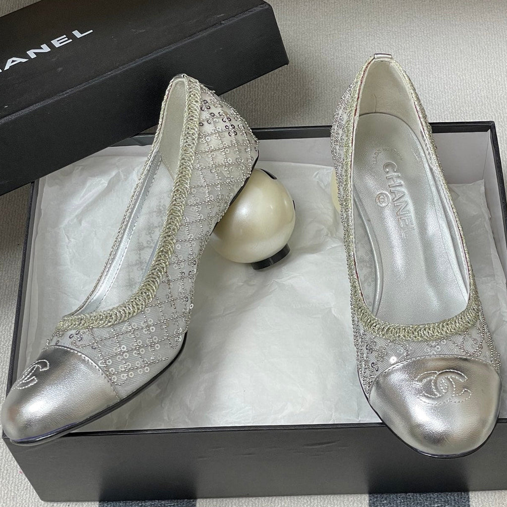 CC 26 Beaded Sequin Pump With Double C Pearl Heel Silver Mesh Leather 593160