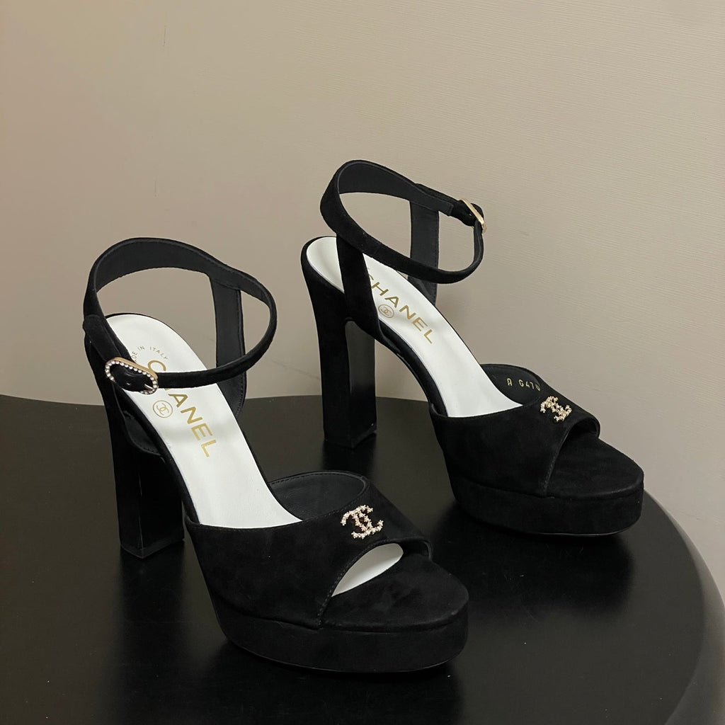 CC 26SS Platform Sandals 120mm Black Double C Sheepskin Suede 632574