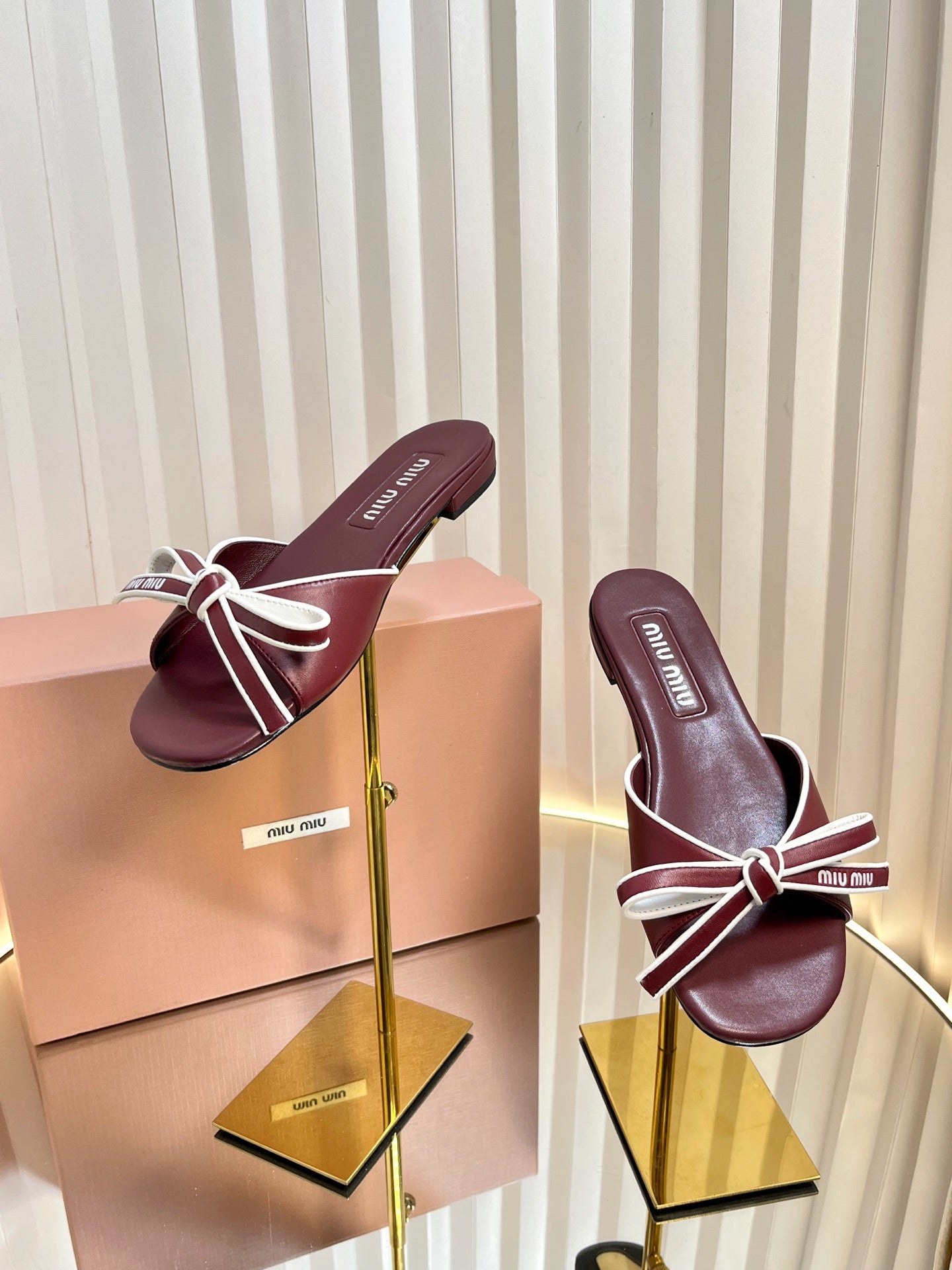 Miu 26s Bow Slippers Burgundy Leather 768202