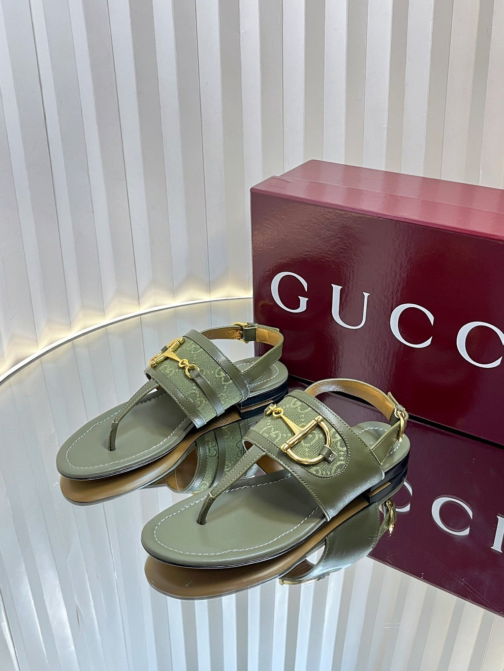 GC 25 Thong Sandal Dark Green Canvas 294683