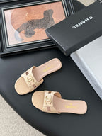 CC 25 Slippers Beige Cowhide 305282