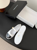 CC 26P Mary Jane Black White Patent Leather Lambskin 670806