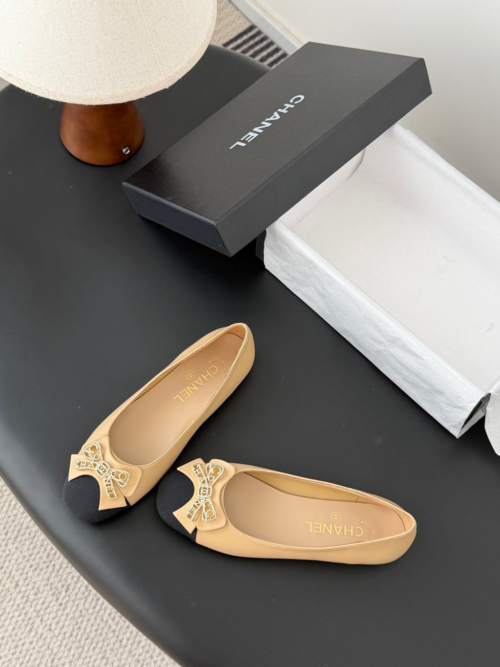 CC 26K Bow Ballet Flat Beige Black Lambskin Canvas 670828