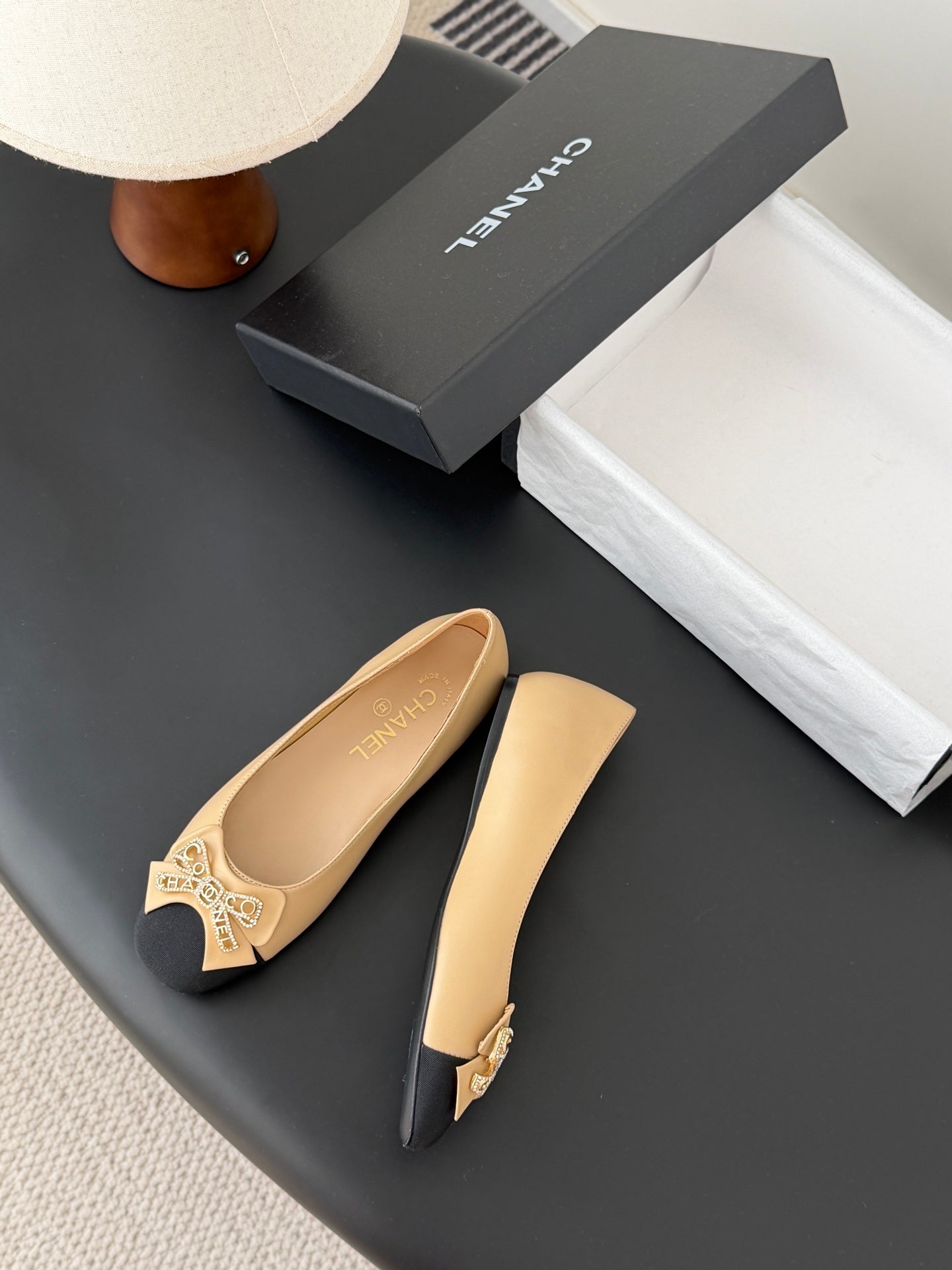 CC 26K Bow Ballet Flat Beige Black Lambskin Canvas 670828