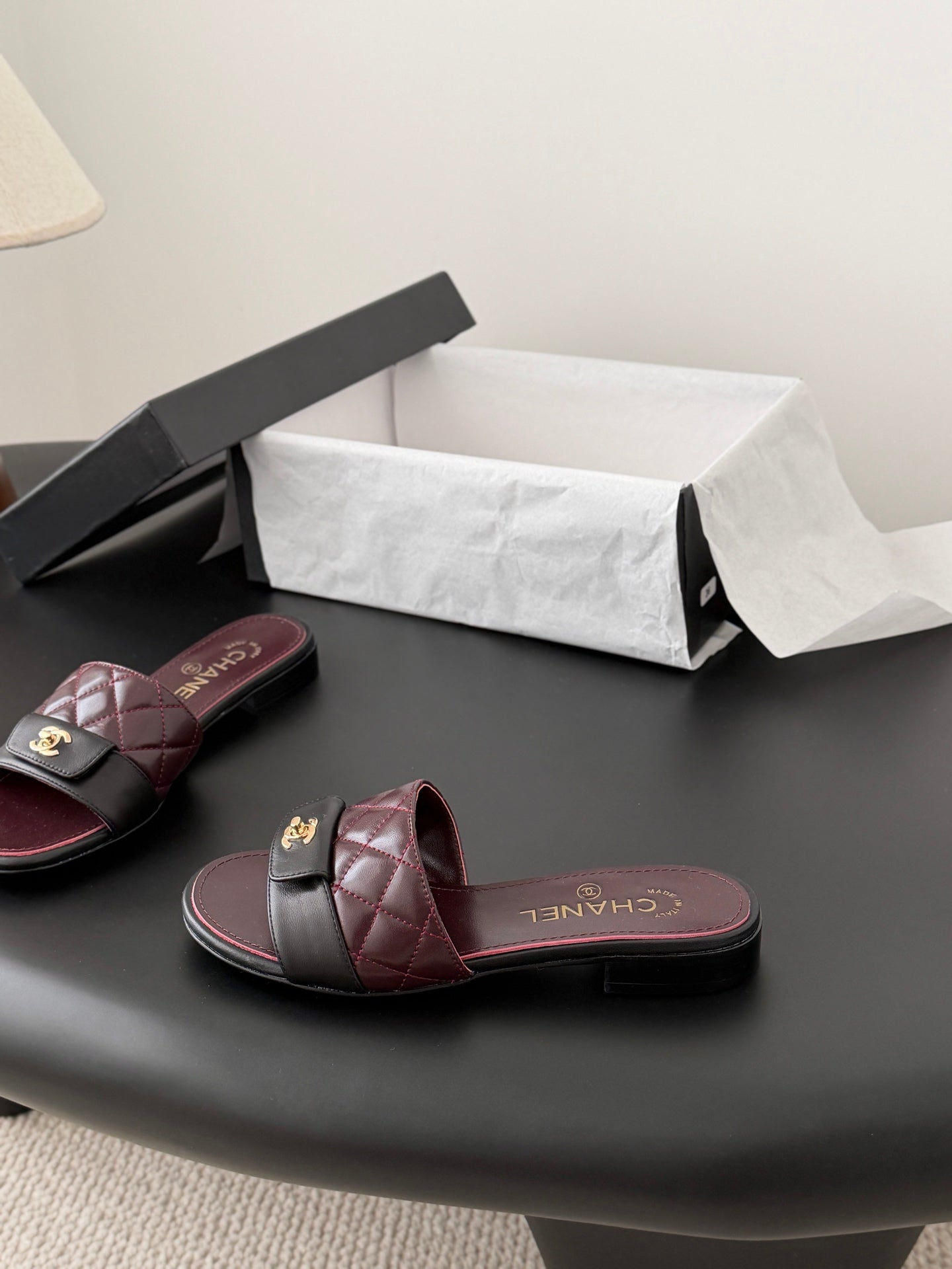 CC 26C Slippers Black Burdundy Quited Lambskin 670609