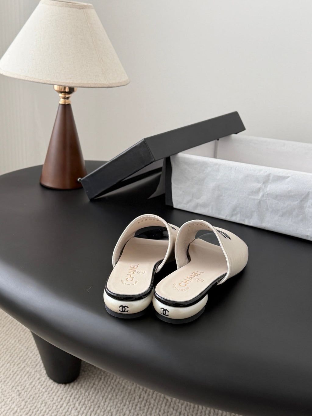 CC 26SS Mary Jane Slippers Black White Lambskin Patent Leather 670617