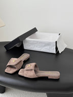 CC 26C Slippers Flat Taupe Suede 717803