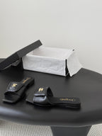 CC 26C Slippers Flat Black Sheepskin 717807