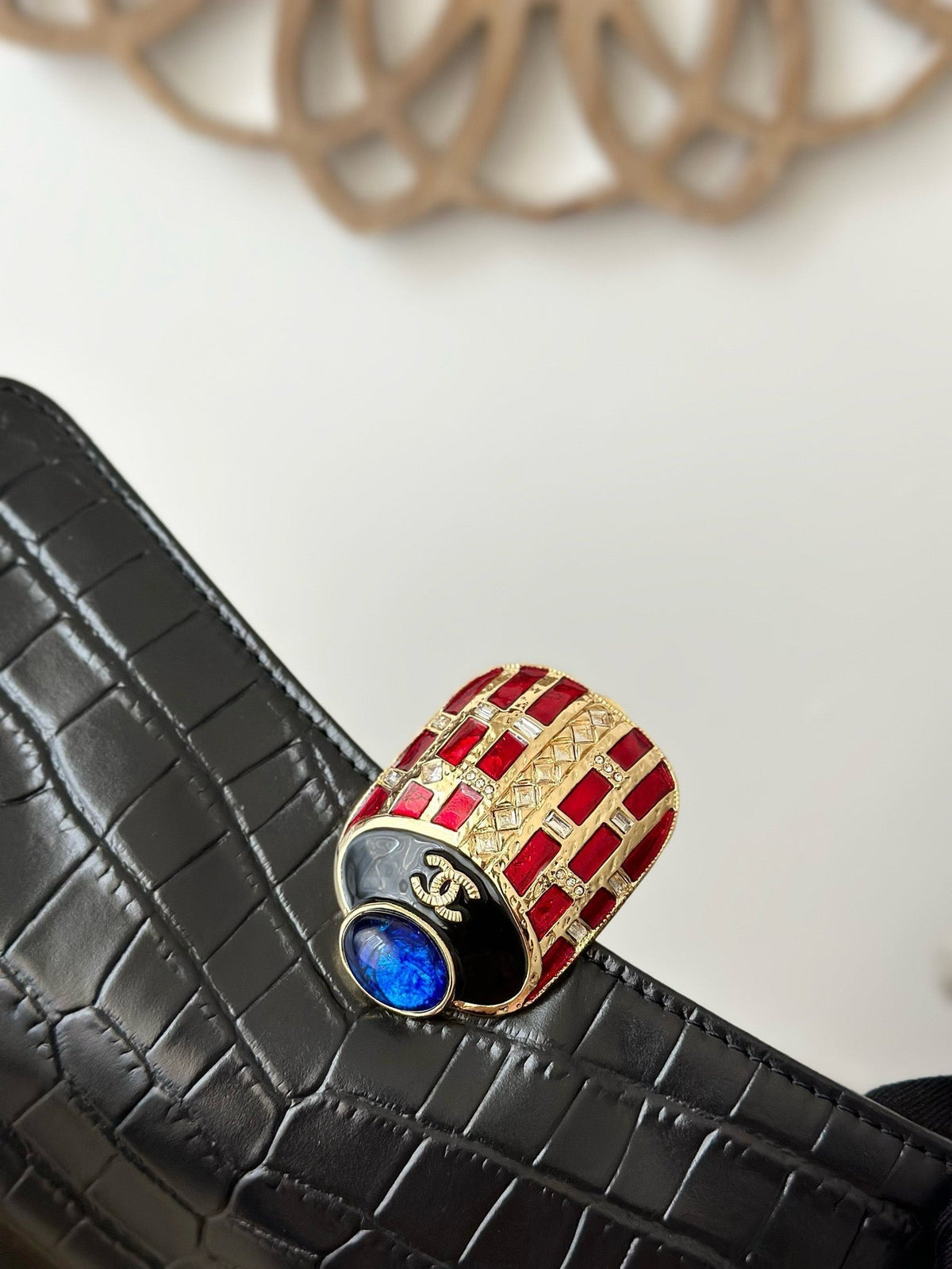 Chanel 2025 Crocodile-patterned Clutch Bag Black Leather 313169