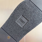 FENDI ROMA SLIDES IN BLACK  FUSSBETT LAMBSKIN