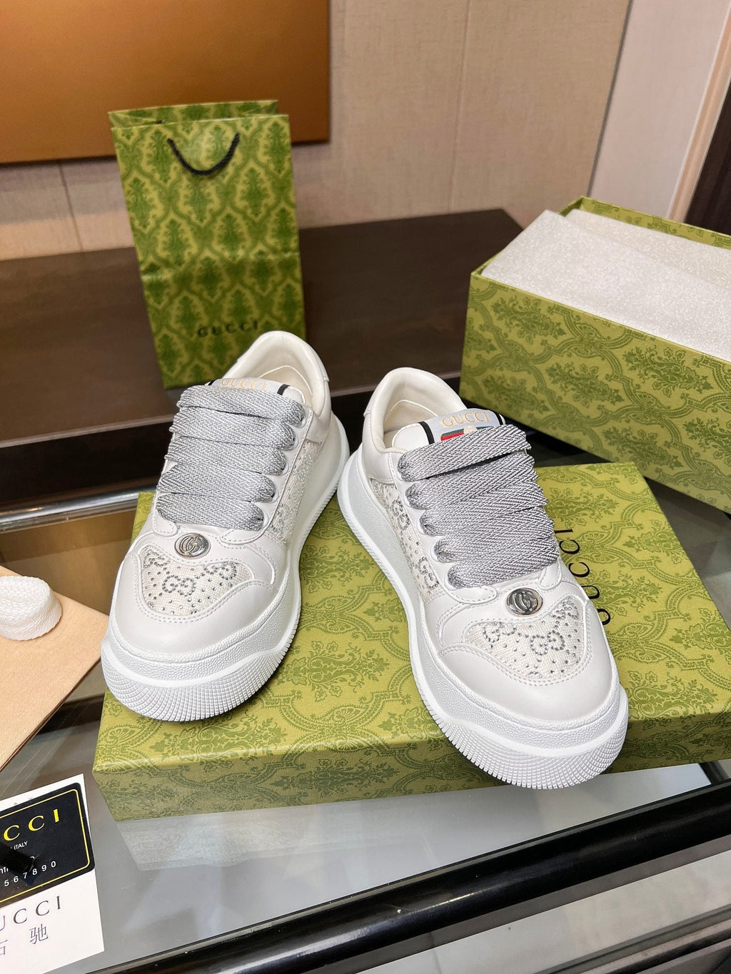 GG Men's Screener Sneaker Cream White Canvas Sheepskin 523603