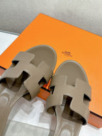 0ASIS SANDAL CHOCOLATE CALFSKIN CLASSIC