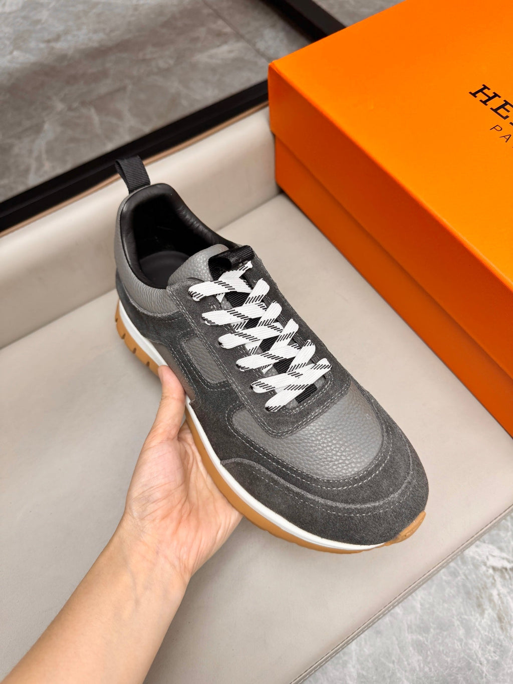 HM Men's Sneaker Grey Calfskin Suede 602060