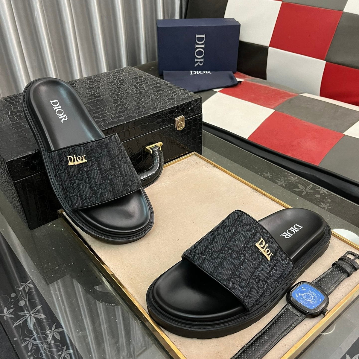CD AQUA SLIDE SANDAL BLACK JACQUARD