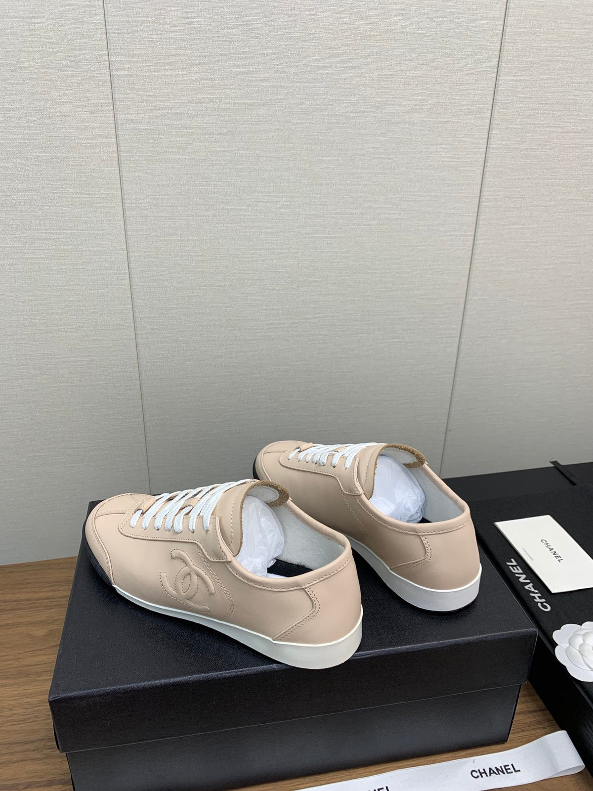 CC Sneaker 15mm Beige Lambskin