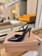 CL Jenlove Slingback 10.5cm Black Glossy Leather 635808