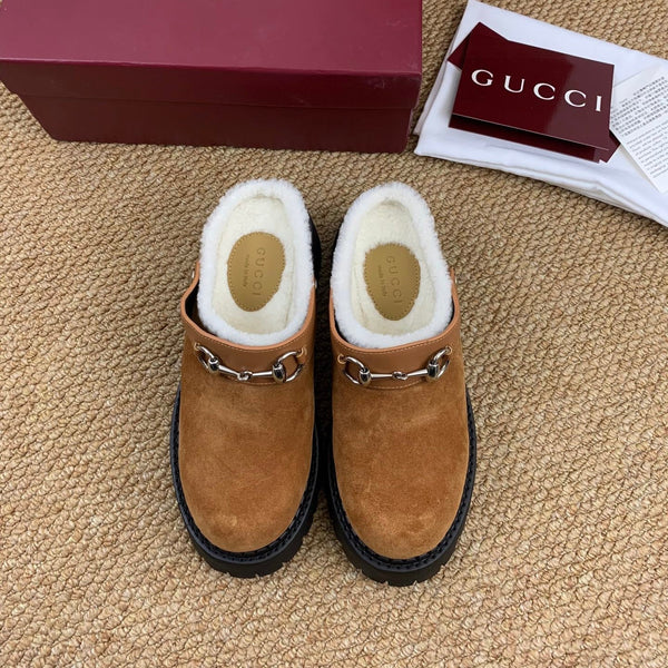Gucci FW 25 Horsebit Suede Clog Camel Suede with Shearling 506444