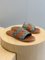 GG Men's Interlocking G Slides Brown Cowhide 547640