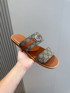 GG Men's Interlocking G Sandals Brown Cowhide 547645