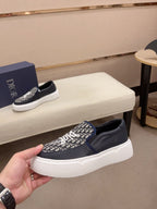 CD B23 SLIP ON NAVY CALFSKIN AND JACQUARD