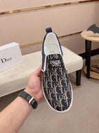 CD SOLAR SLIP-ON NAVY JACQUARD