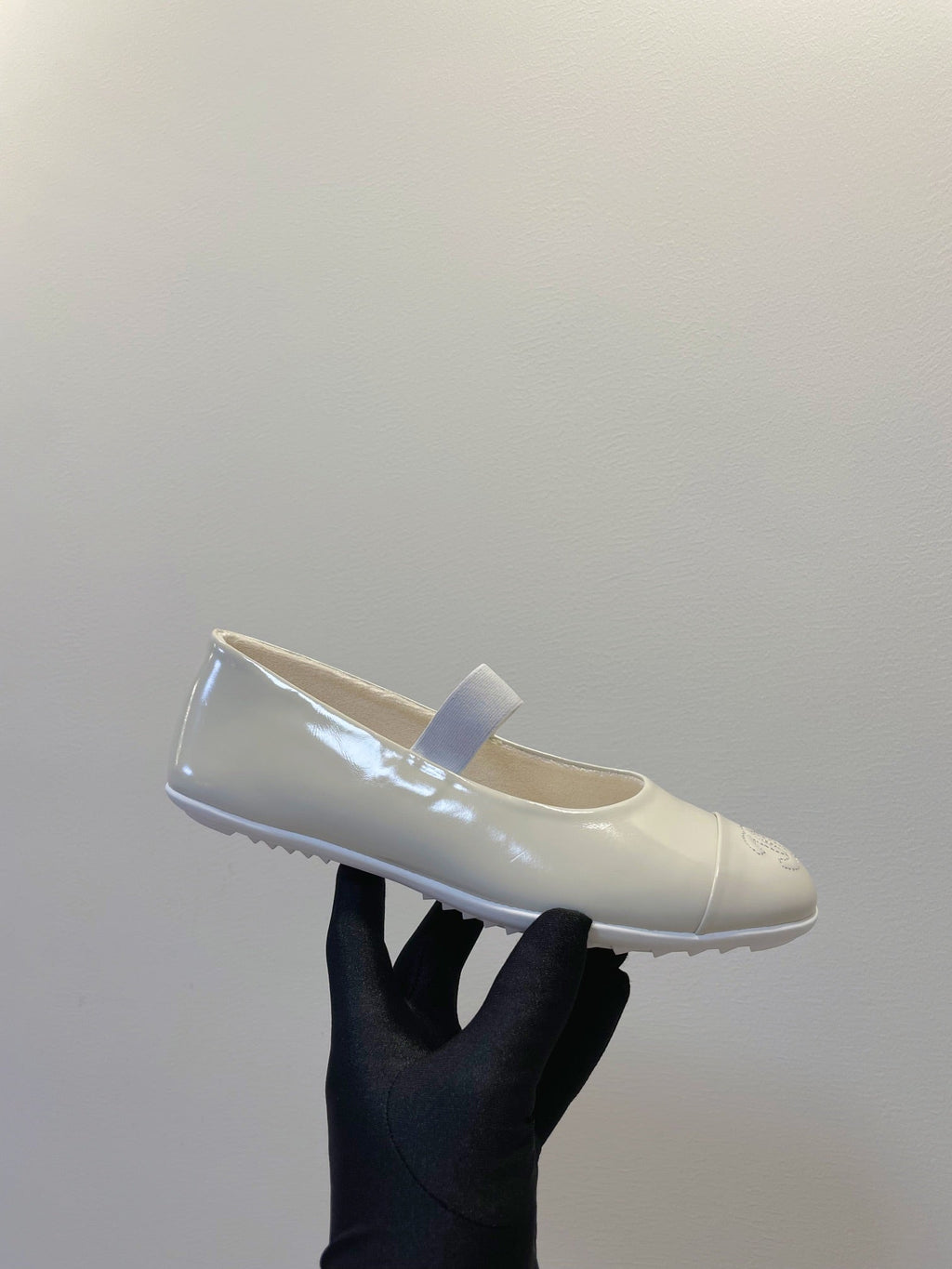 CC Mary Janes In Ivory White Glossy Lambskin 144378