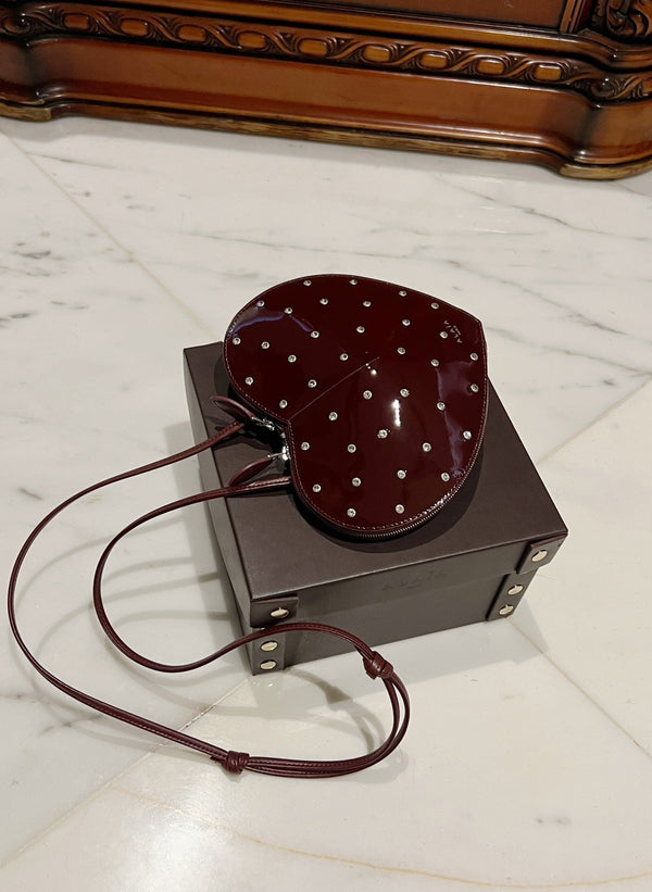 LE COEUR BAG 21 IN BURGUNDY RED PATENT CALFSKIN ATTACHED STRASS