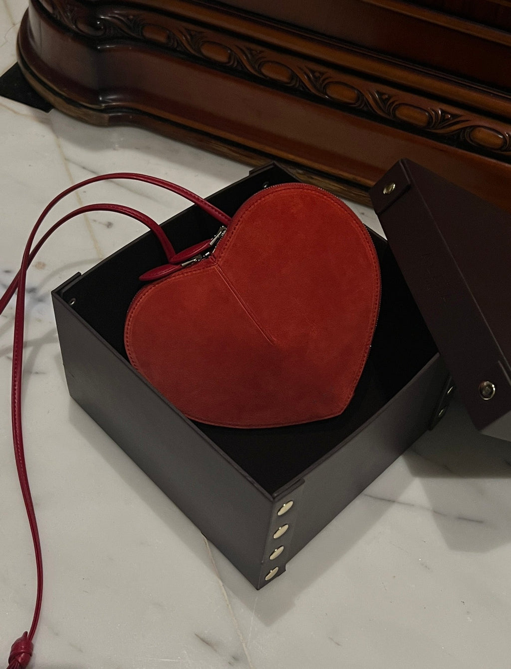 LE COEUR BAG 21 IN OLD BRICK SUEDE