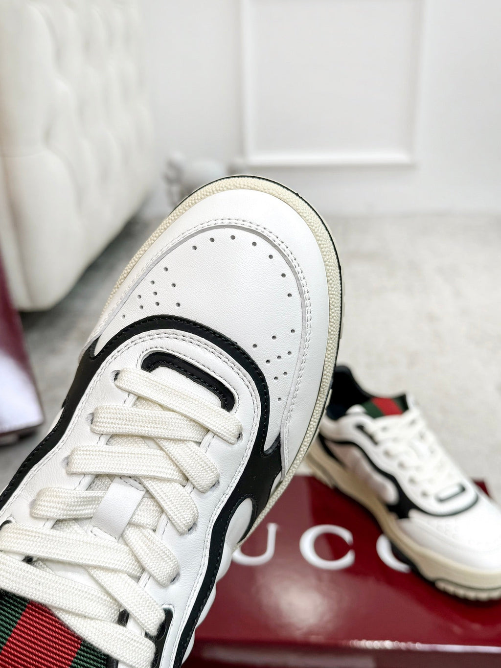 GG Men's Re-Web Sneaker White Black Calfskin 534247
