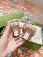 HIGH THONG MULE 55MM IN BEIGE CREAM CALFSKIN WITH GOLD HARDWARE