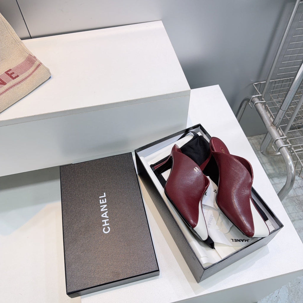CC Fall 2026 Square Toe High-Heeled Sandals 7cm Burgundy White Sheepskin
