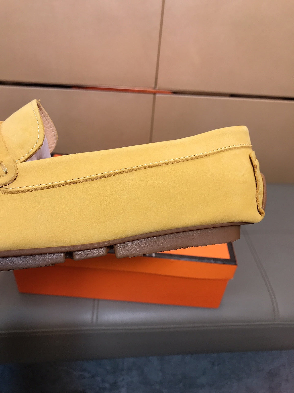 GG Men's Loafer Yellow Suede 526674