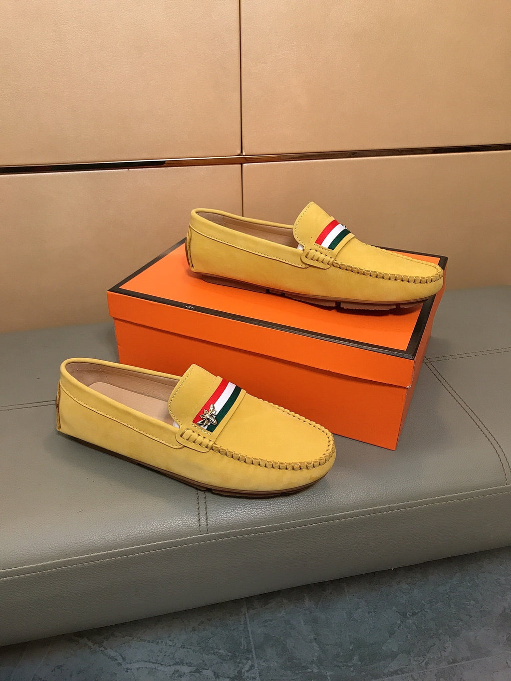 GG Men's Loafer Yellow Suede 526674