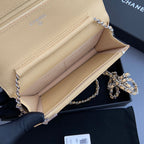 CC Woc 20cm Lime Grained Calfskin Silver Hardware
