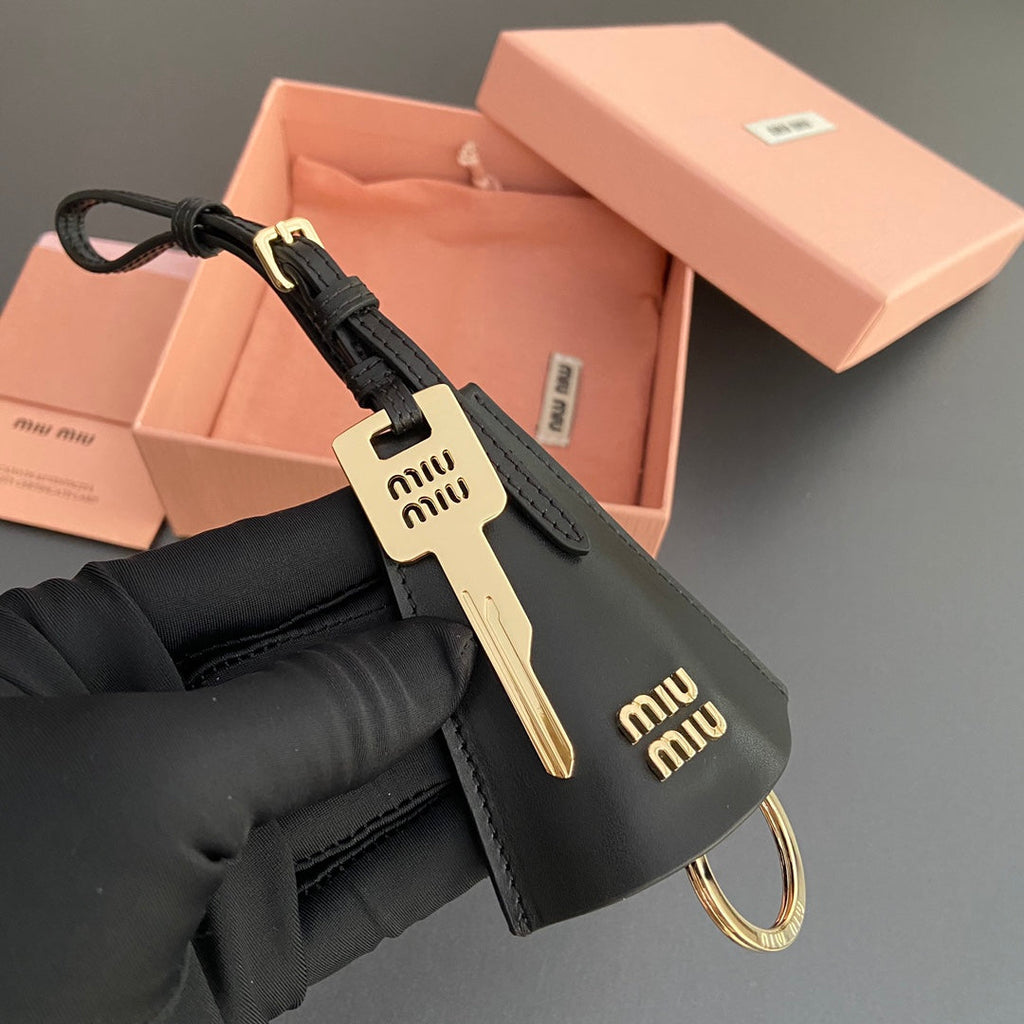 Leather Bag Charm With Key Black Calfskin 240335