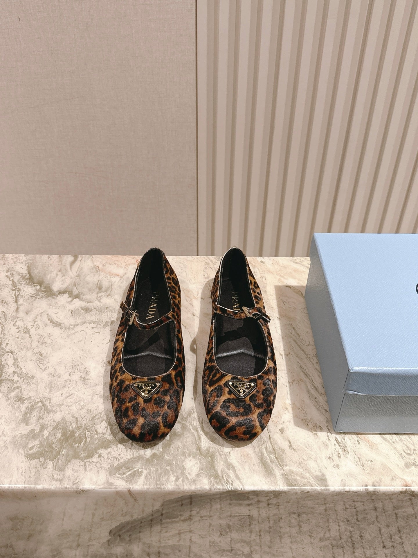 PRA 25s Ballet Flats with Small Buckle Leopard Printed Calf-hair 449706