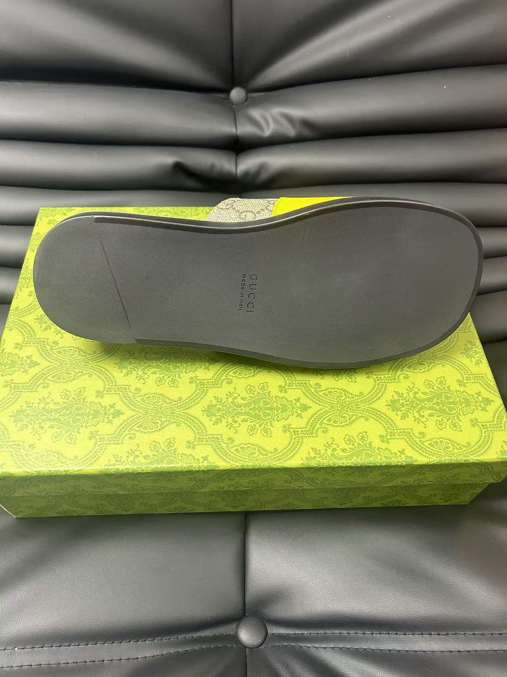 GG Men's 25 Slide Yellow Brown Calfskin 540252