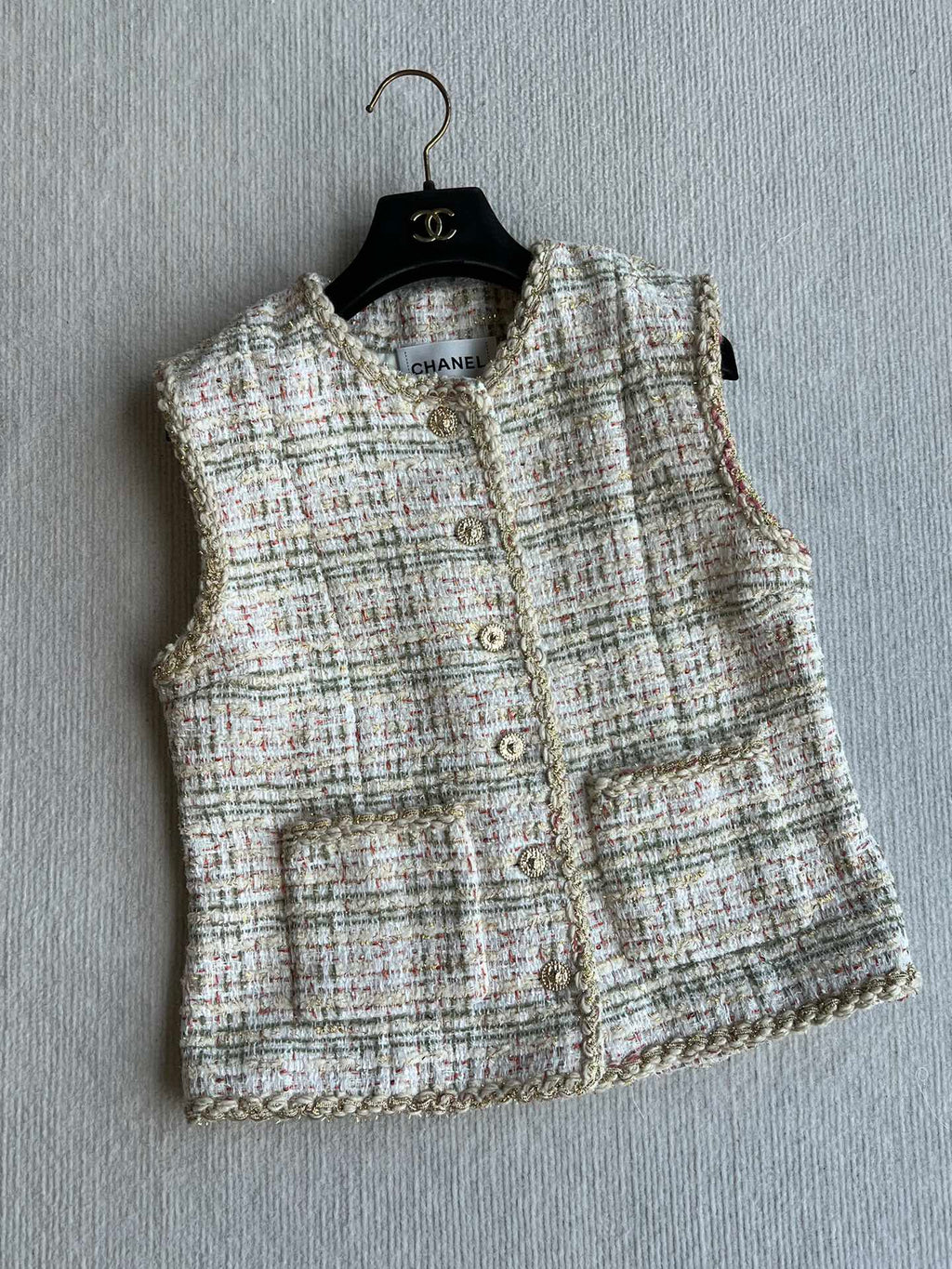 CC 25A Classic Round Collar Vest Jacket In Light Orange Pink Tweed 277181