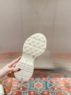 GG RHYTON TRAINER WHITE CALFSKIN WITH BEAR MOTIF