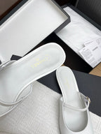 CC 25 Mules Flats White Sheepskin 311500