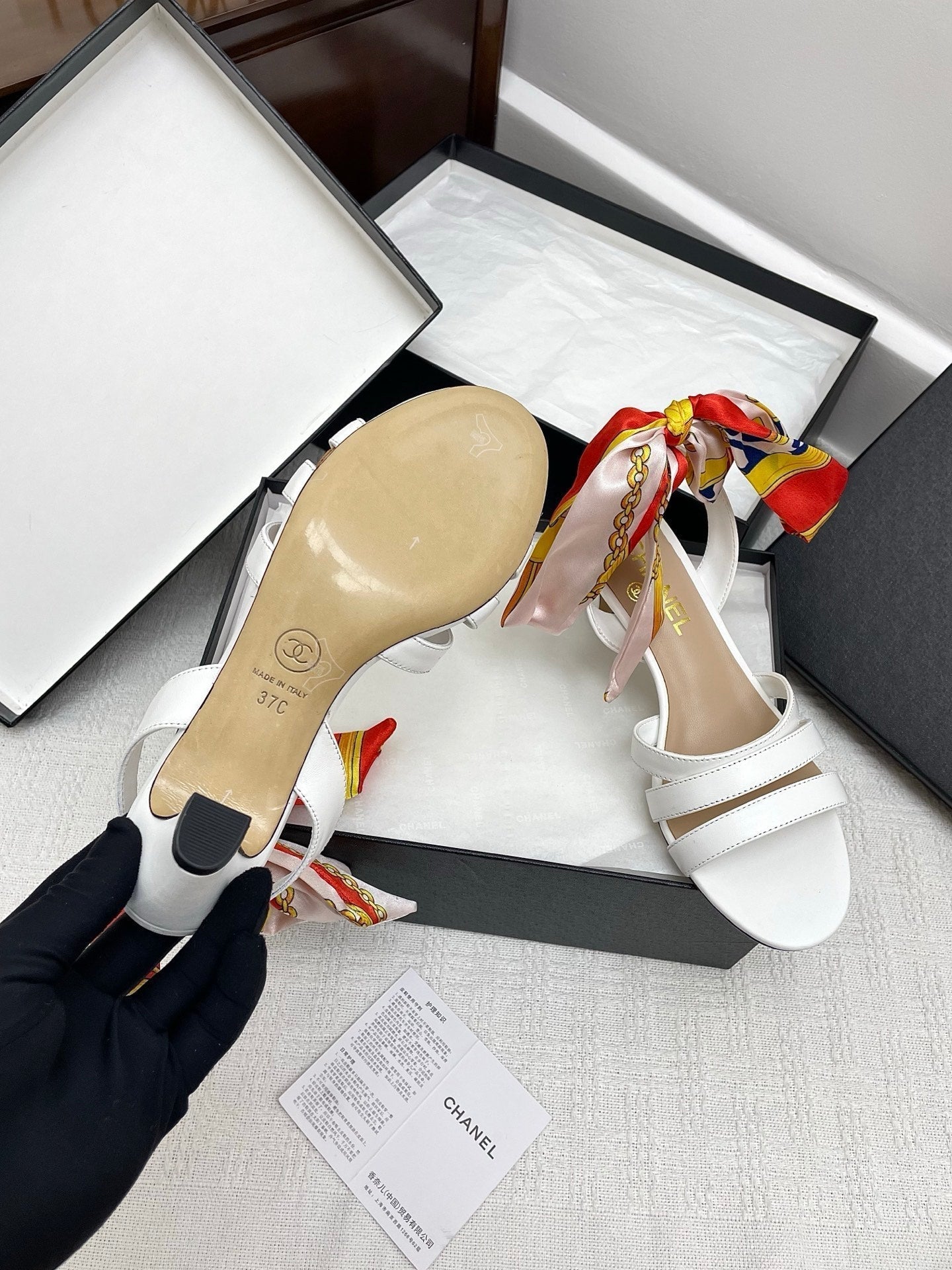 CC 25SS Sandals 5cm Three Straps White Calfskin 338326
