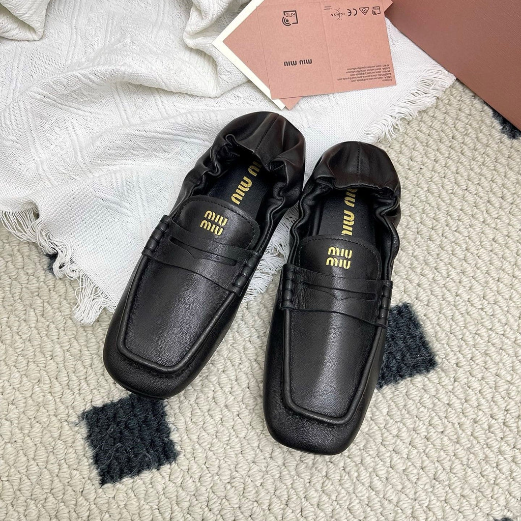 Miu Ruches Black Leather 611334