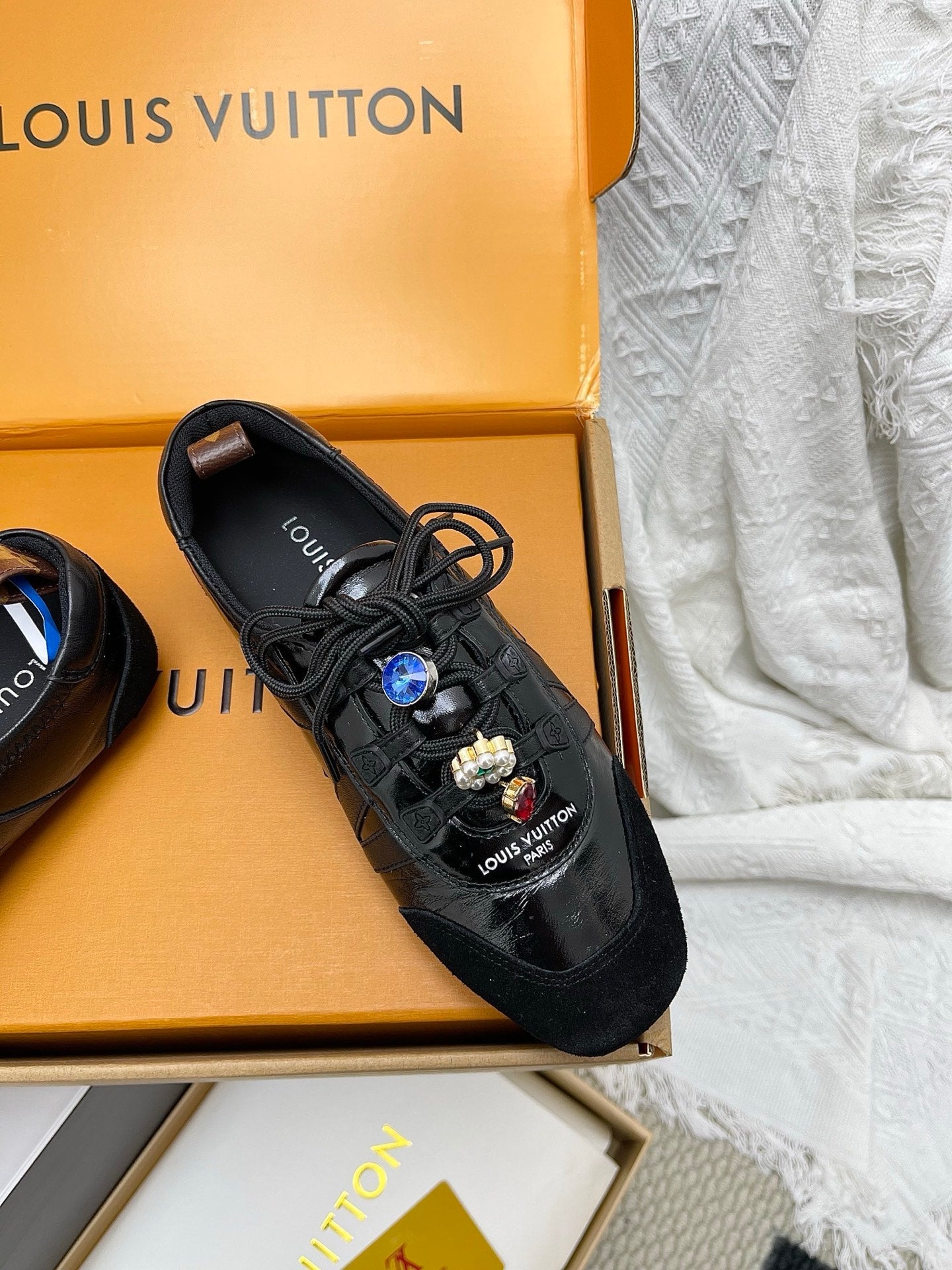LV Sneakerina Sneaker With Vivienne Black Naplak 611098
