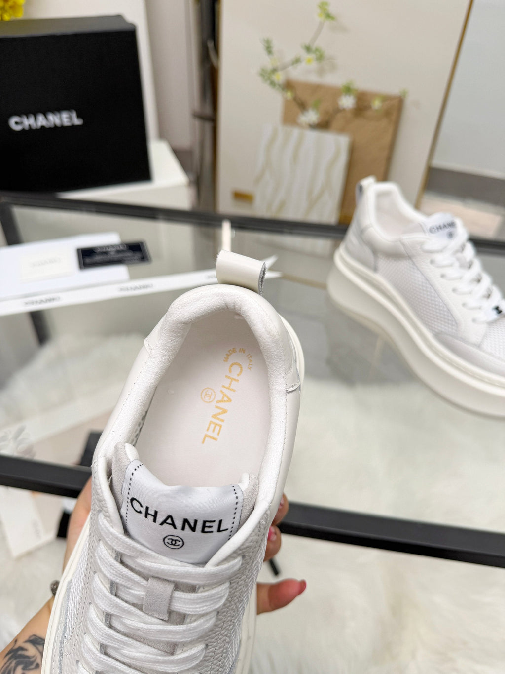 CC 26s Sneaker White Cowhide Mesh 723082