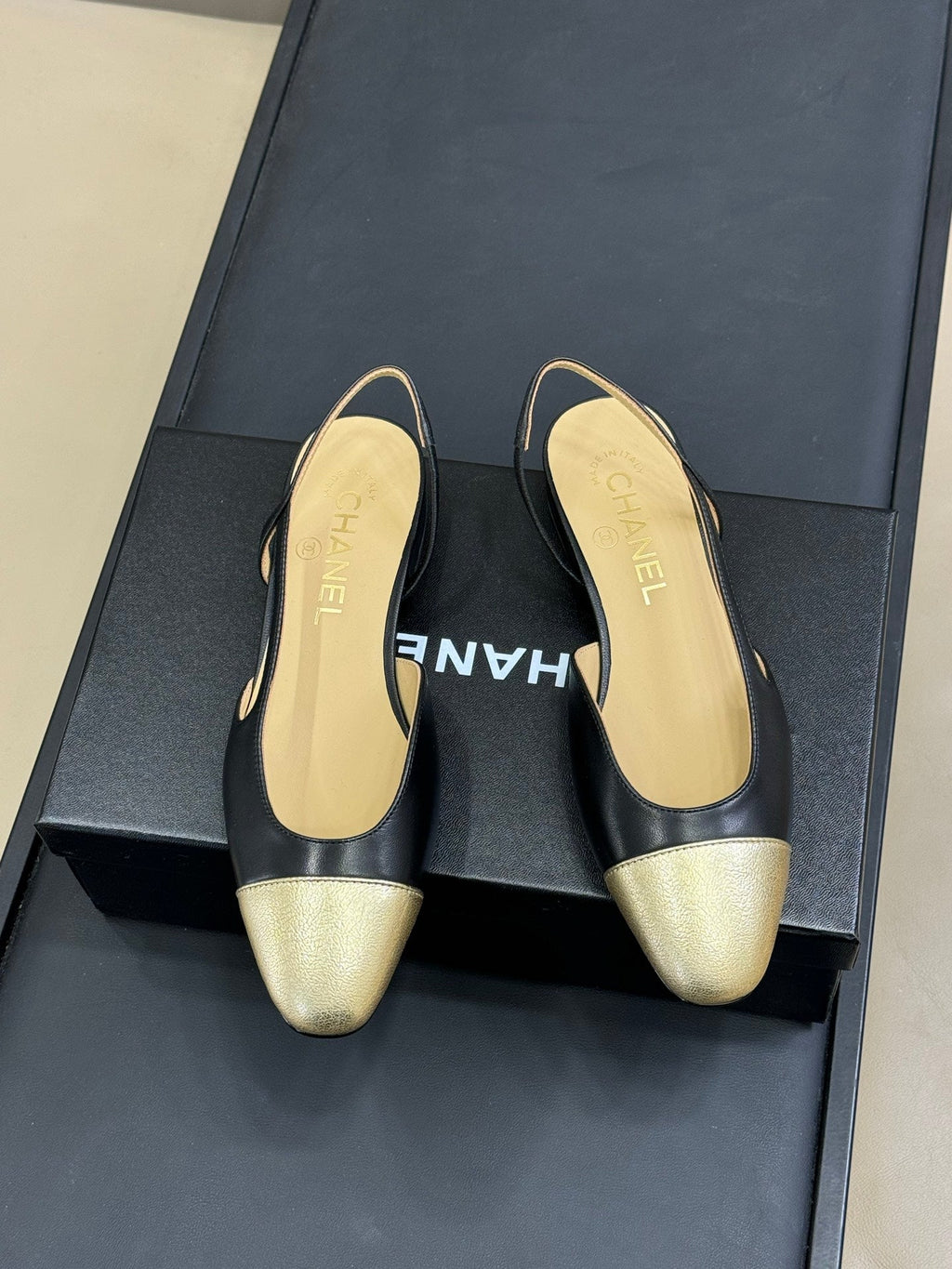 CC Classic Slingback Black Mix Gold Metallic Goatskin 282283