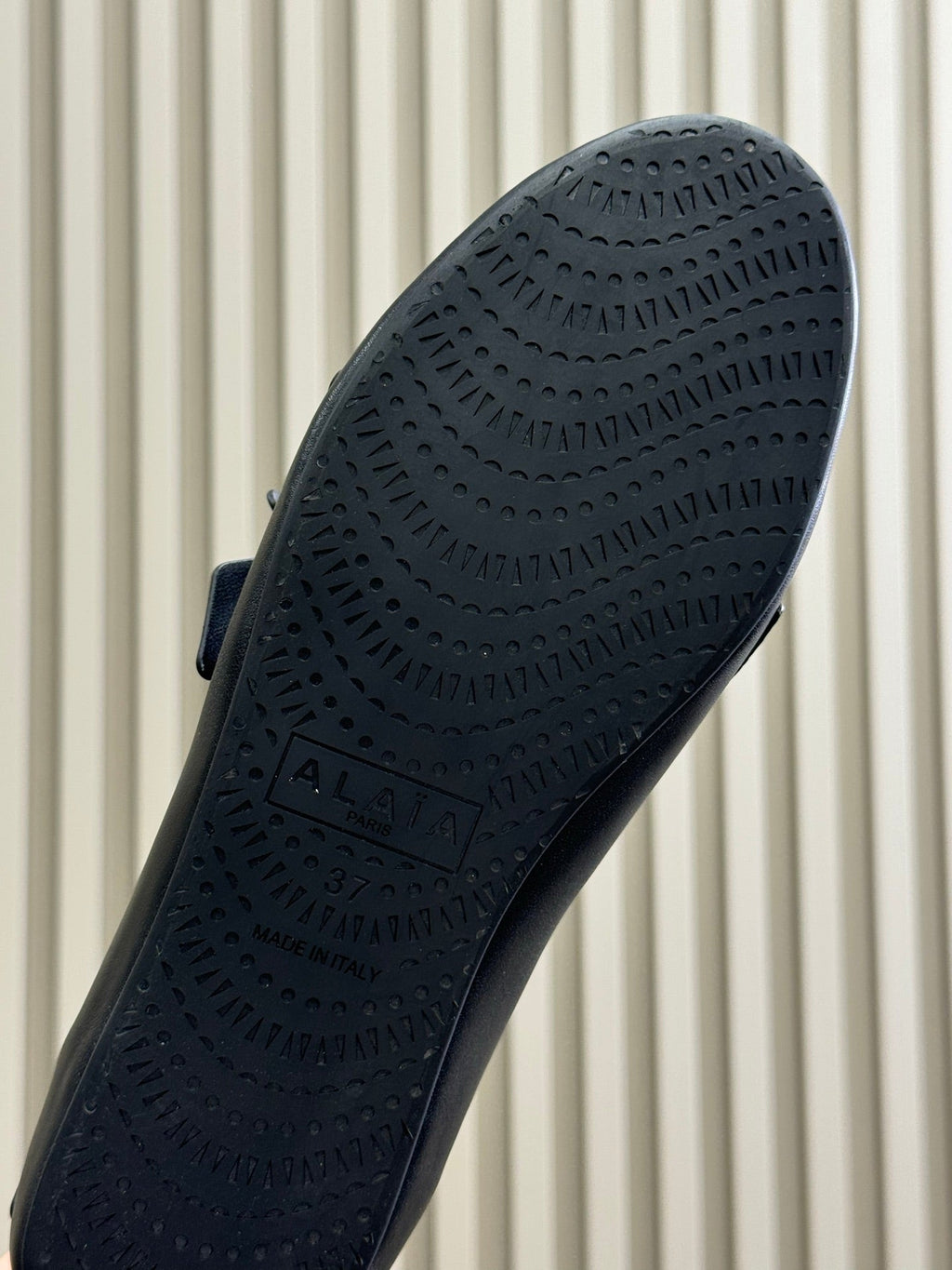 ALAIA Le Teckel Ballet Flats Black Sheepskin 468731